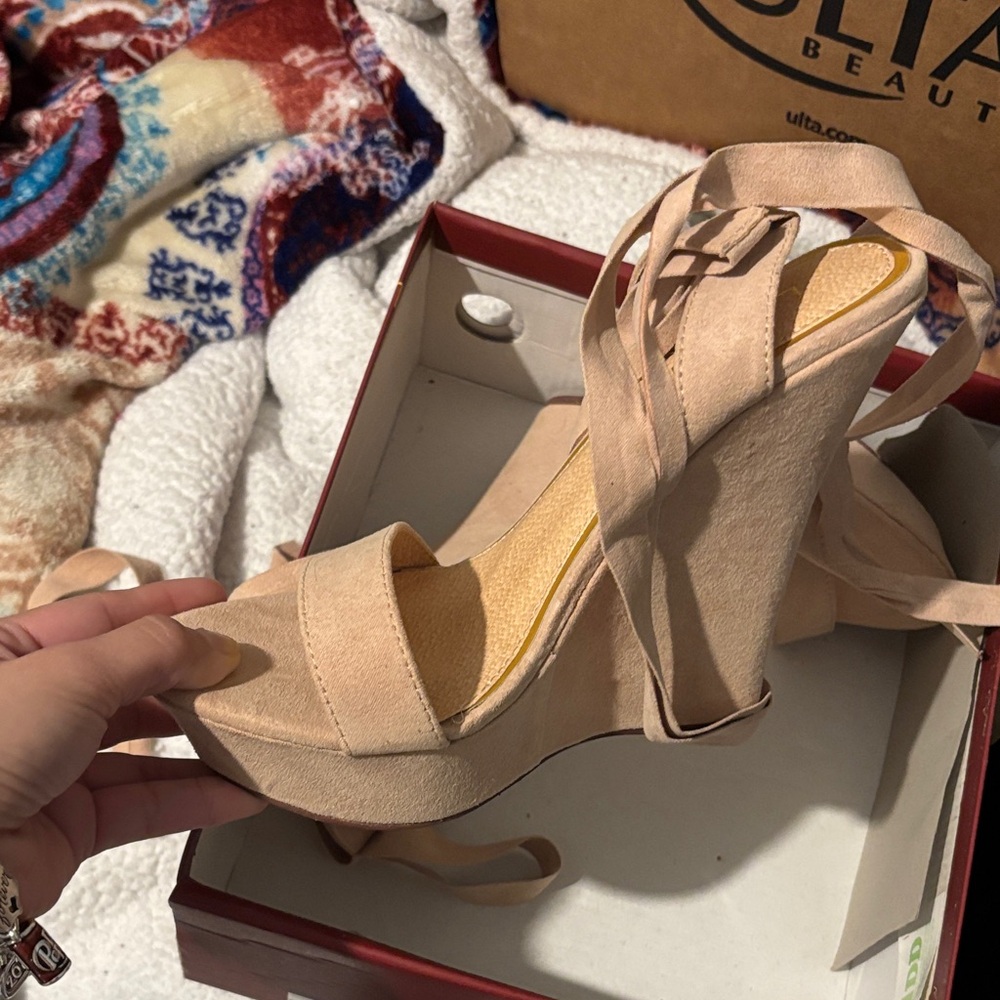 Liliana Nude Platform Heels